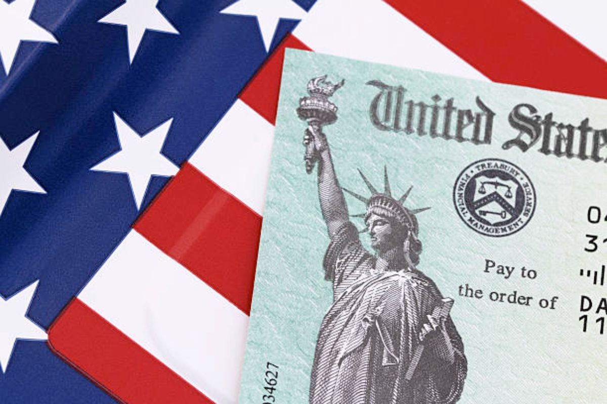 Get $2,000 From IRS in February 2026: Direct Deposit, Eligibility, Payment Dates, and What to Know